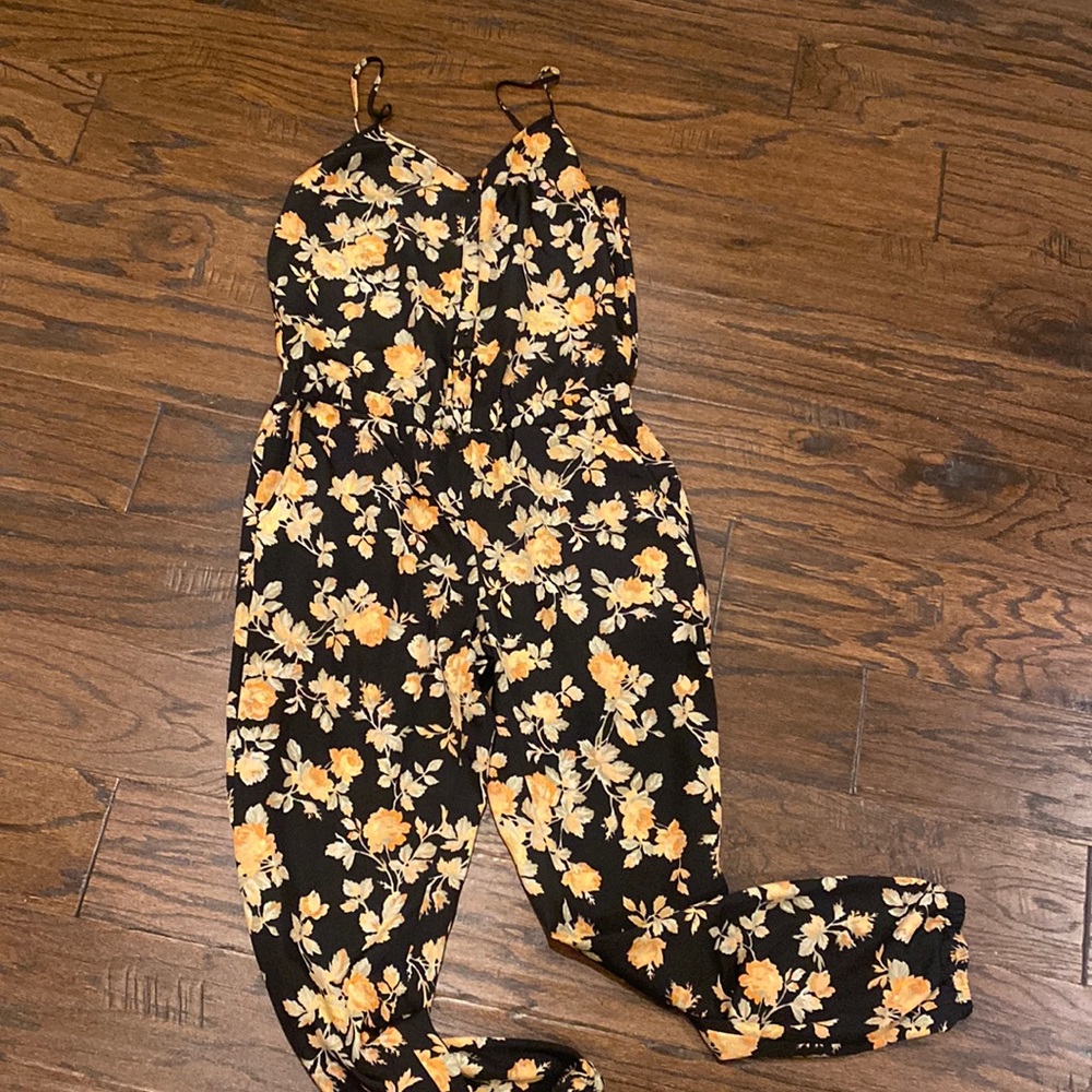 Black floral jumper